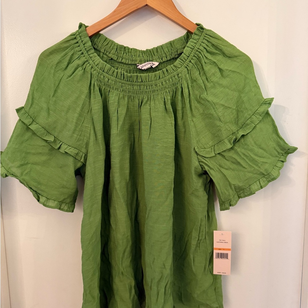 Nannette Green Ruffle Sleeve Peasant Blouse
